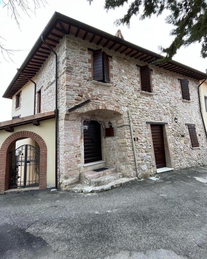 Casa Vacanze Vecchio Frantoio Residenza Moraiolo Spoleto Exteriér fotografie